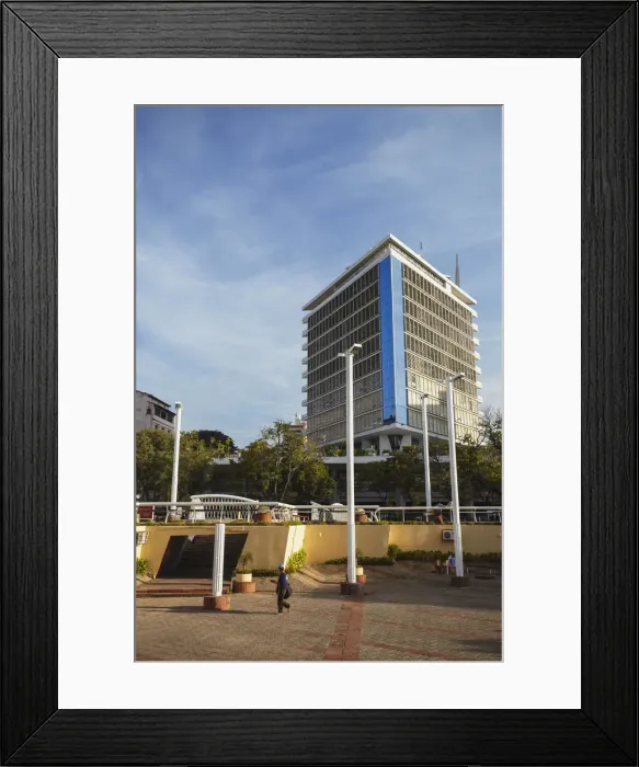 Framed Print : Skyscraper in Plaza de los Heroes, Asuncion, Paraguay Framed Print : Skyscraper in Plaza de los Heroes, Asuncion, Paraguay