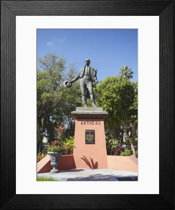 Framed Print : Statue of Jose Gervasio Artigas in Plaza Uruguaya, Asuncion, Paraguay