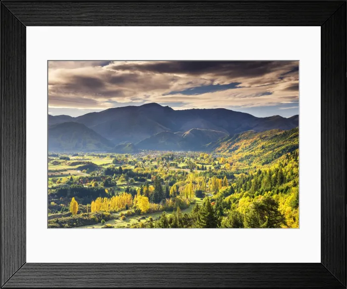 Framed Print : View over Arrowtown in Autumn, New Zealand Framed Print : View over Arrowtown in Autumn, New Zealand