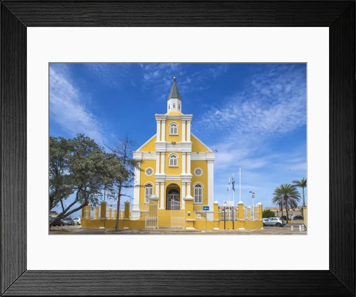 Framed Print : Curacao, Willemstad, Punda, Wilhelminaplein, De Temple - The Temple Emanuel - Former