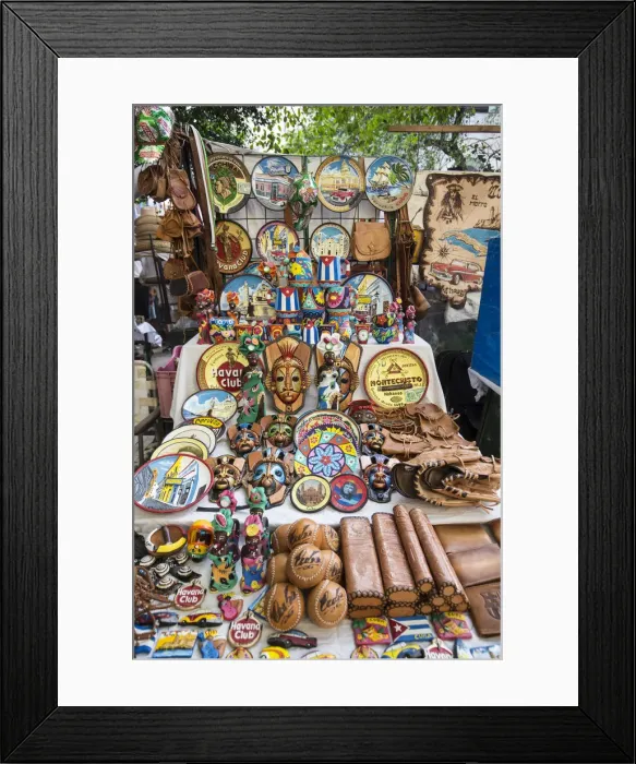 Framed Print : Souvenir market in Vedado, Havana, Cuba Framed Print : Souvenir market in Vedado, Havana, Cuba