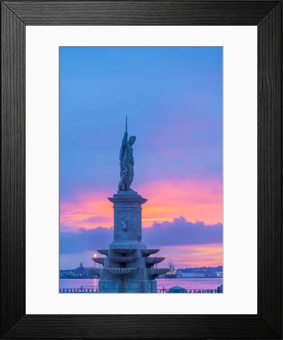 Framed Print : Cuba, Havana, The Malecon, Neptune Statue Framed Print : Cuba, Havana, The Malecon, Neptune Statue