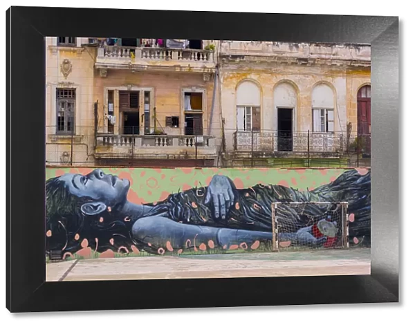 Cuba, La Habana Vieja (Old Havana), Grafitti in playground