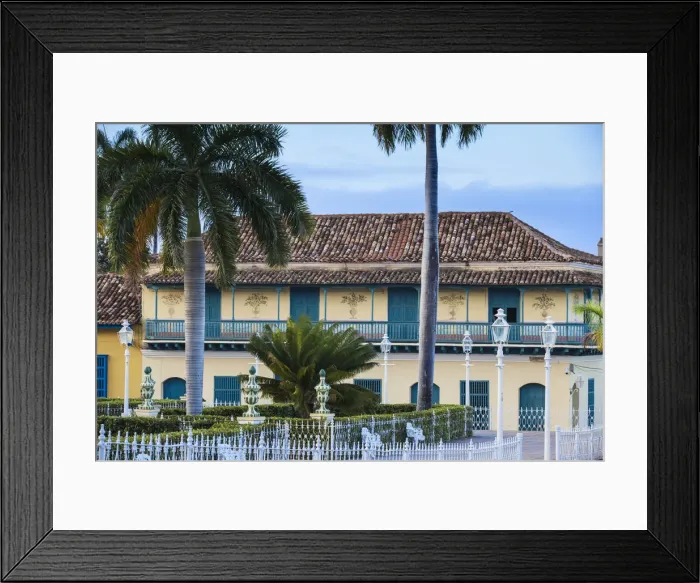 Framed Print : Cuba, Trinidad, Plaza Mayor, Galeria de Arte at the former Palacio Ortiz - The Casa Framed Print : Cuba, Trinidad, Plaza Mayor, Galeria de Arte at the former Palacio Ortiz - The Casa