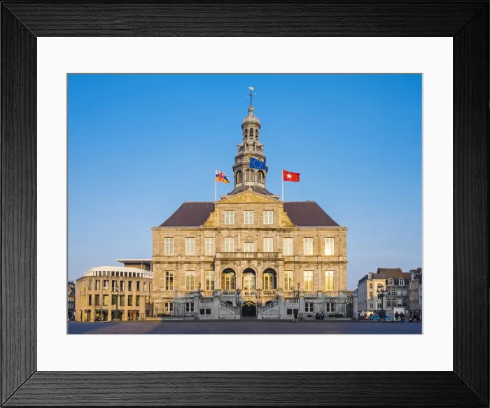 Framed Print : Mstricht Stadthuis (City Hall) on Markt market square, Centre, Mstricht, Limburg Framed Print : Mstricht Stadthuis (City Hall) on Markt market square, Centre, Mstricht, Limburg