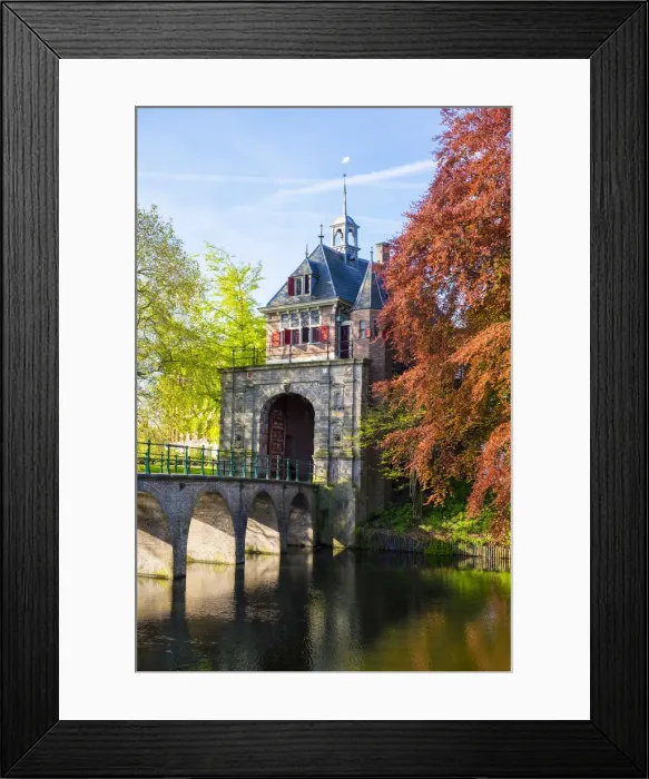 Framed Print : Netherlands, North Holland, Hoorn. 16th century Oosterpoort on the Draafsingel canal Framed Print : Netherlands, North Holland, Hoorn. 16th century Oosterpoort on the Draafsingel canal