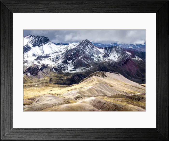 Framed Print : Idyllic view of snowcapped mountains from Rainbow Mountain, Cusco Region, Peru Framed Print : Idyllic view of snowcapped mountains from Rainbow Mountain, Cusco Region, Peru