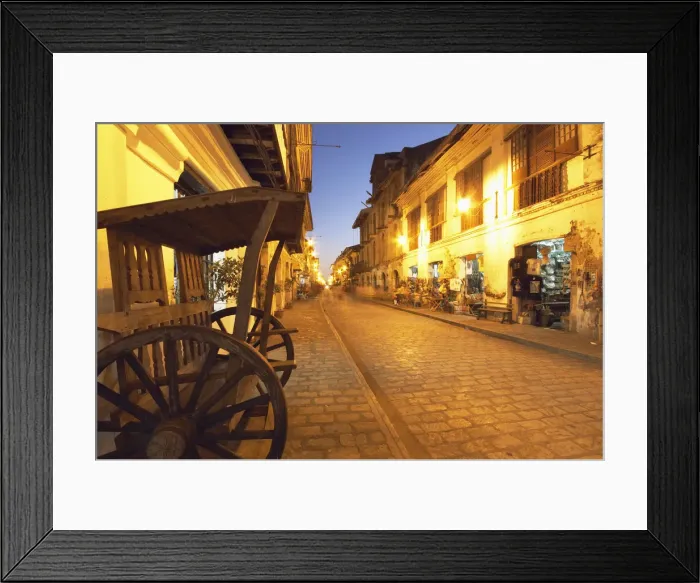 Framed Print : Crisologo Street at dusk, Vigan, Luzon, Philippines
