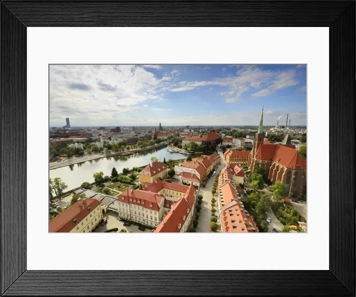 Framed Print : The Ostrow Tumski district (Cathedral island) and the Oder river. Wroclaw, Poland