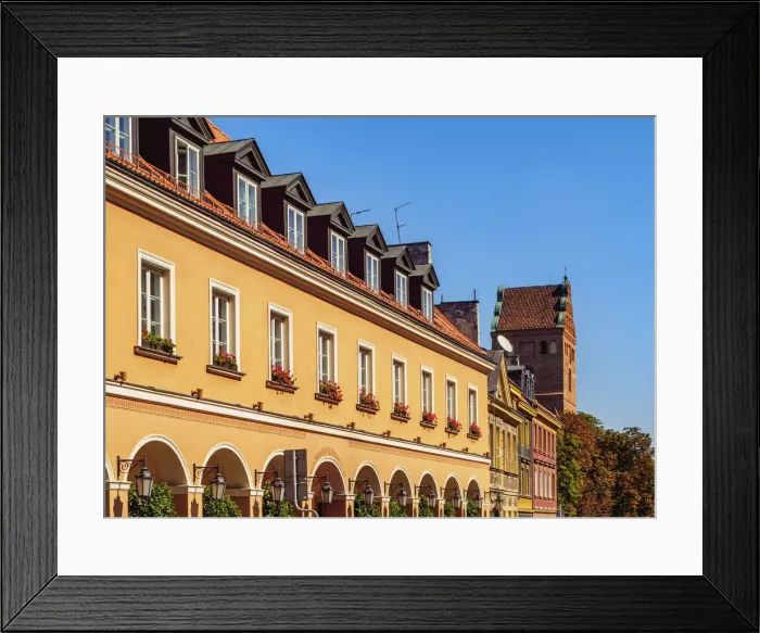 Framed Print : Poland, Masovian Voivodeship, Warsaw, New Town, Koscielna Street Framed Print : Poland, Masovian Voivodeship, Warsaw, New Town, Koscielna Street
