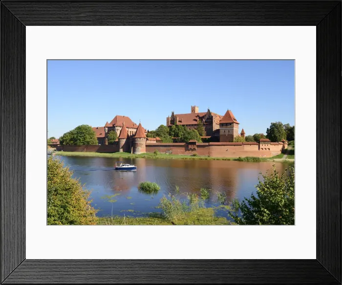 Framed Print : The 13th century Malbork Castle, founded by the Knights of the Teutonic Order, a Unesco Framed Print : The 13th century Malbork Castle, founded by the Knights of the Teutonic Order, a Unesco