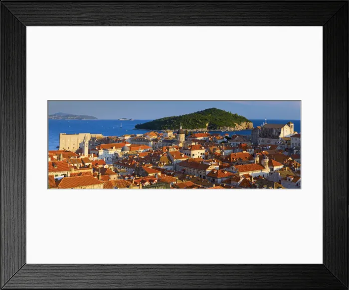 Framed Print : Croatia, Dalmatia, Dubrovnik, Old Town (Stari Grad) from Old Town Walls Framed Print : Croatia, Dalmatia, Dubrovnik, Old Town (Stari Grad) from Old Town Walls