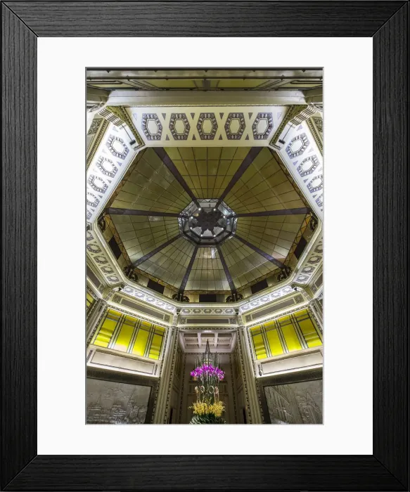 Framed Print : Fairmont Peace Hotel, The Bund, Shanghai, China Framed Print : Fairmont Peace Hotel, The Bund, Shanghai, China