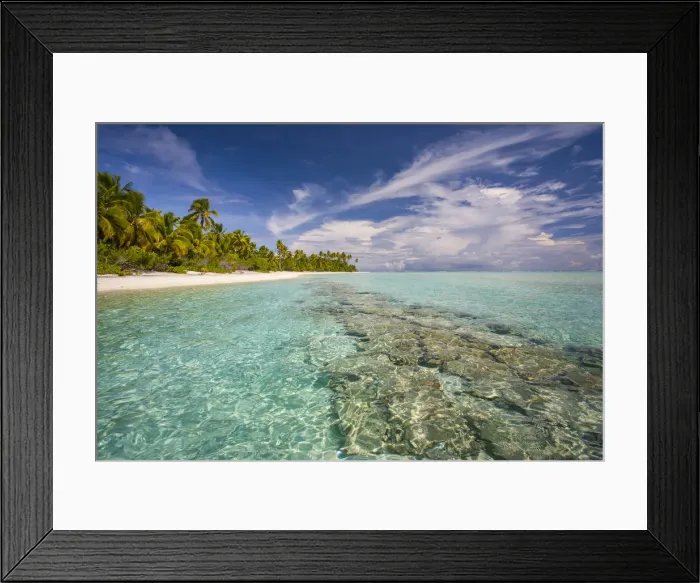 Framed Print : Cook Islands, Aitutaki Atoll, Tropical island and beach Framed Print : Cook Islands, Aitutaki Atoll, Tropical island and beach