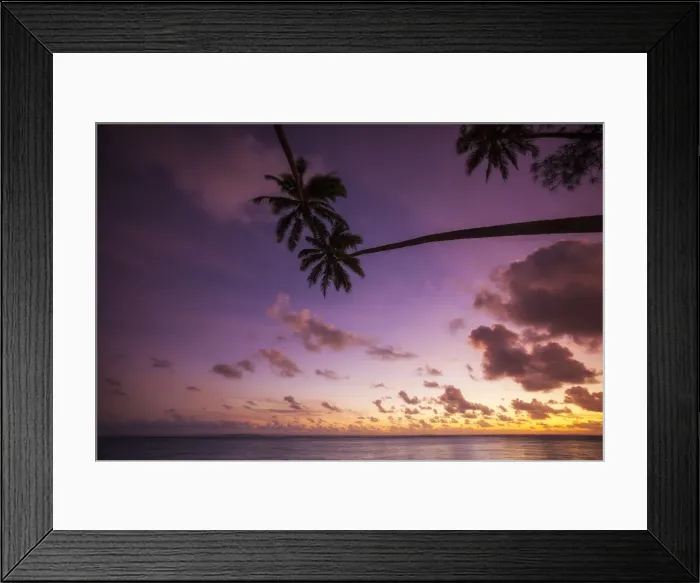 Framed Print : Cook Islands, Aitutaki Atoll, beach and palm trees silhouette