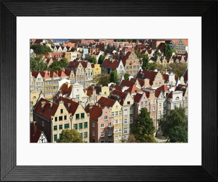 Framed Print : Traditional houses in the Old Town, Gdansk. Poland Framed Print : Traditional houses in the Old Town, Gdansk. Poland
