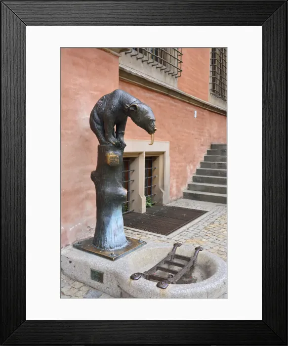 Framed Print : The Bear Fountain by Ernest Moritz Geyger (1902) Framed Print : The Bear Fountain by Ernest Moritz Geyger (1902)