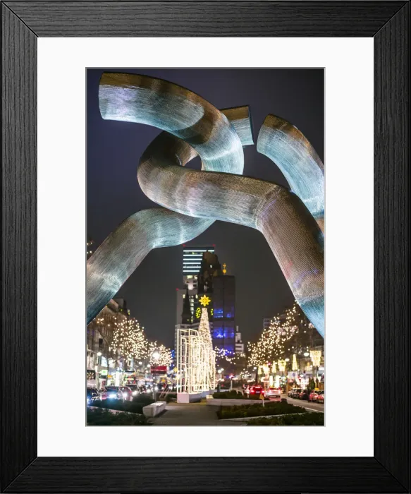 Framed Print : Germany, Berlin, Charlottenburg, Kurfurstendam, Berlin sculpture by Brigitta and Martin Framed Print : Germany, Berlin, Charlottenburg, Kurfurstendam, Berlin sculpture by Brigitta and Martin