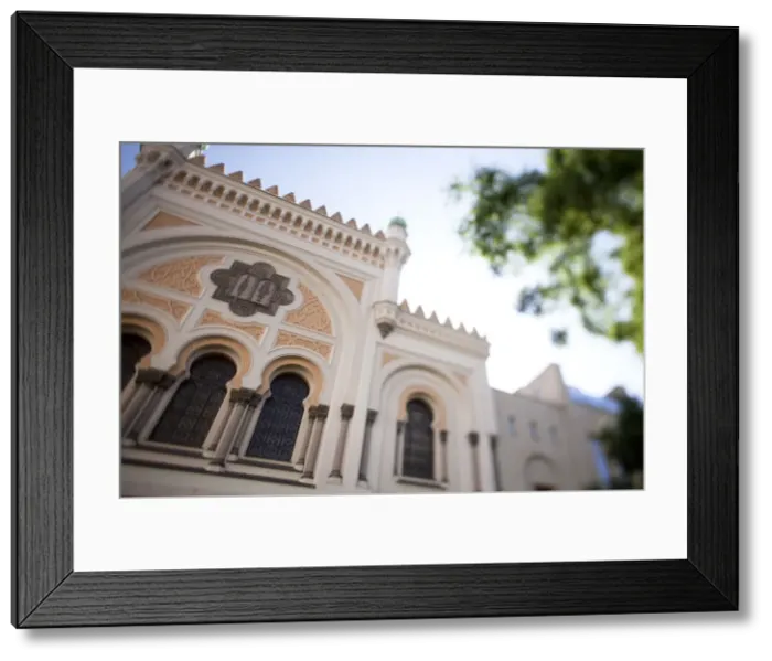 Framed Print : Spanish Synagogue, Jewish Quarter, Prague, Czech Republic Framed Print : Spanish Synagogue, Jewish Quarter, Prague, Czech Republic
