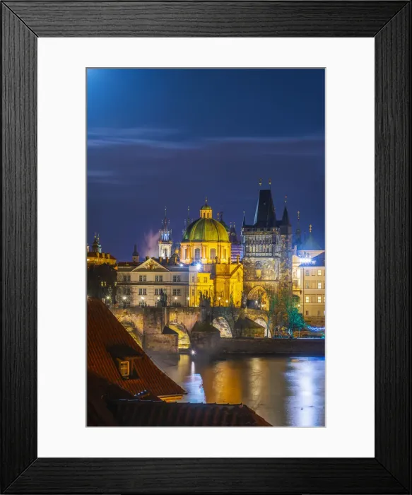 Framed Print : Czech Republic, Prague, Charles Bridge, Karluv Most over River Vlatava Framed Print : Czech Republic, Prague, Charles Bridge, Karluv Most over River Vlatava