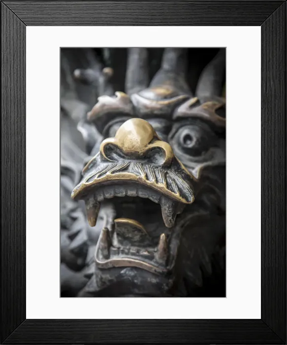 Framed Print : Dragon statue in the Yu Yuan Gardens, Old City, Shanghai, China
