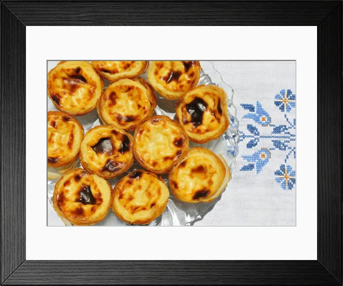 Framed Print : Traditional pasteis de nata (custard tarts). Belem, Lisboa Framed Print : Traditional pasteis de nata (custard tarts). Belem, Lisboa