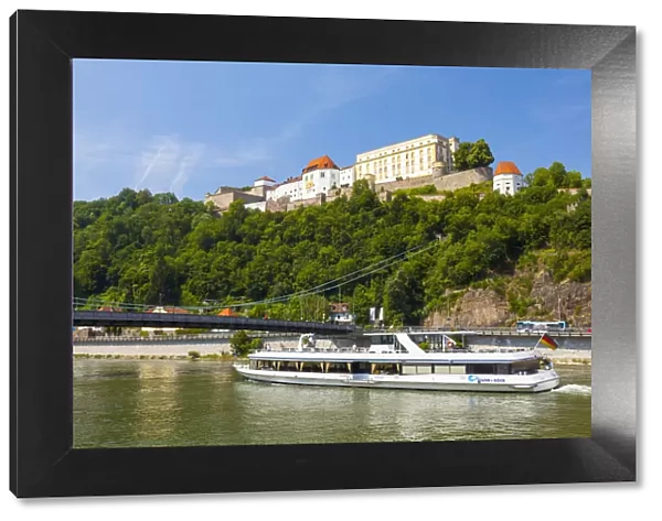 Luitpold Bridge across Danube River with Fortress Oberhaus, Veste Oberhaus, Passau
