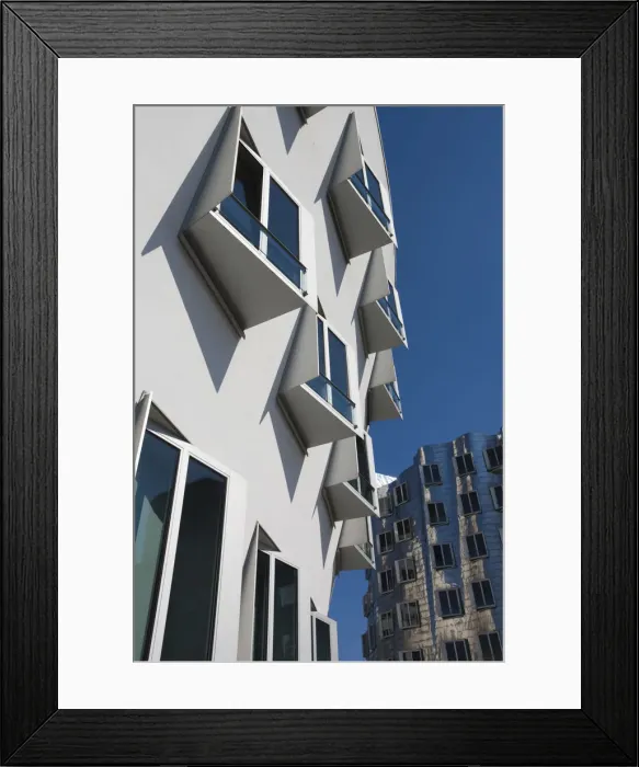 Framed Print : Germany, Rhineland-Westphalia, Dusseldorf, Medienhafen, Frank Gehry building, Neuer