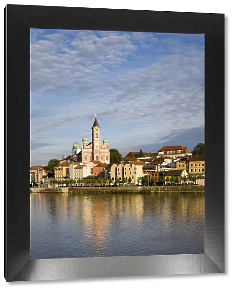 Germany, Bayern  /  Bavaria, Passau, Danube River, St. Paul church