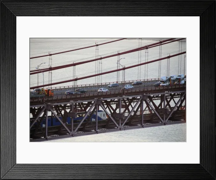 Framed Print : 25th of April Bridge over the Tagus river (rio Tejo), Lisbon, Portugal Framed Print : 25th of April Bridge over the Tagus river (rio Tejo), Lisbon, Portugal