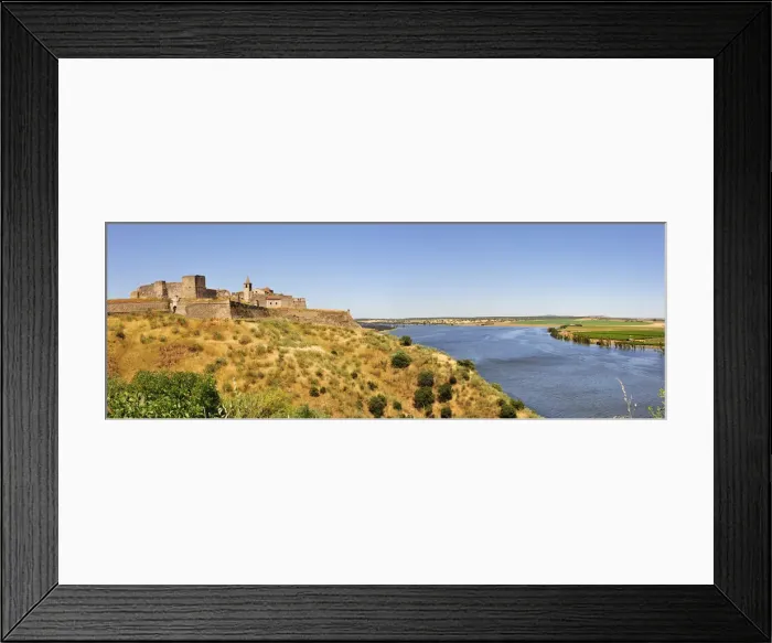 Framed Print : The medieval castle of Juromenha, overlooking the Guadiana river, a natural border Framed Print : The medieval castle of Juromenha, overlooking the Guadiana river, a natural border