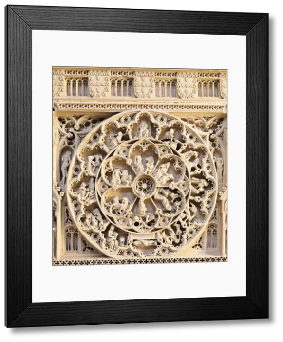 Framed Print : Portugal, Estremadura, Alcobaca, Santa Maria de Alcobaca Monastery (UNESCO World Heritage) Framed Print : Portugal, Estremadura, Alcobaca, Santa Maria de Alcobaca Monastery (UNESCO World Heritage)