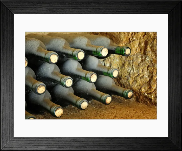Framed Print : Wine at Quinta do Casal das Freiras. Tomar, Portugal Framed Print : Wine at Quinta do Casal das Freiras. Tomar, Portugal