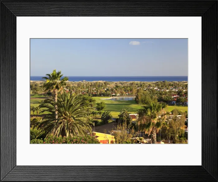 Framed Print : Canary Islands, Gran Canaria, view of Playa del Ingles and Maspalomas Resorts Framed Print : Canary Islands, Gran Canaria, view of Playa del Ingles and Maspalomas Resorts