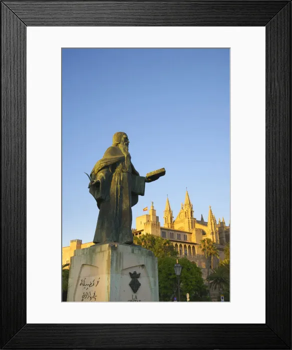 Framed Print : Ramon Llull Statue, Palma, Mallorca, Spain Framed Print : Ramon Llull Statue, Palma, Mallorca, Spain