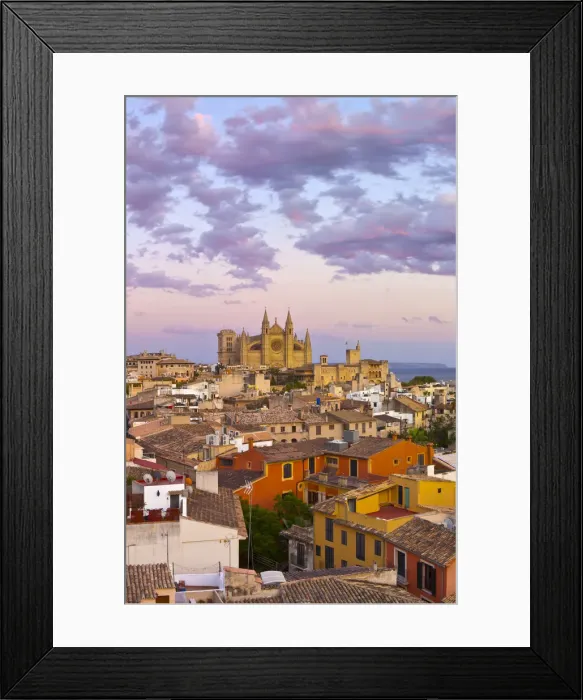 Framed Print : Cathedral La Seu and old town rooftops, Palma de Mallorca, Mallorca, Balearic Islands Framed Print : Cathedral La Seu and old town rooftops, Palma de Mallorca, Mallorca, Balearic Islands