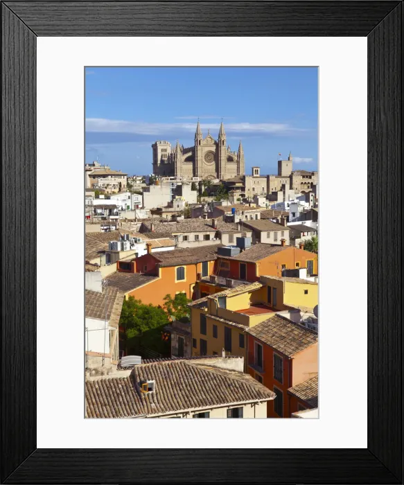 Framed Print : Cathedral La Seu and old town rooftops, Palma de Mallorca, Mallorca, Balearic Islands Framed Print : Cathedral La Seu and old town rooftops, Palma de Mallorca, Mallorca, Balearic Islands
