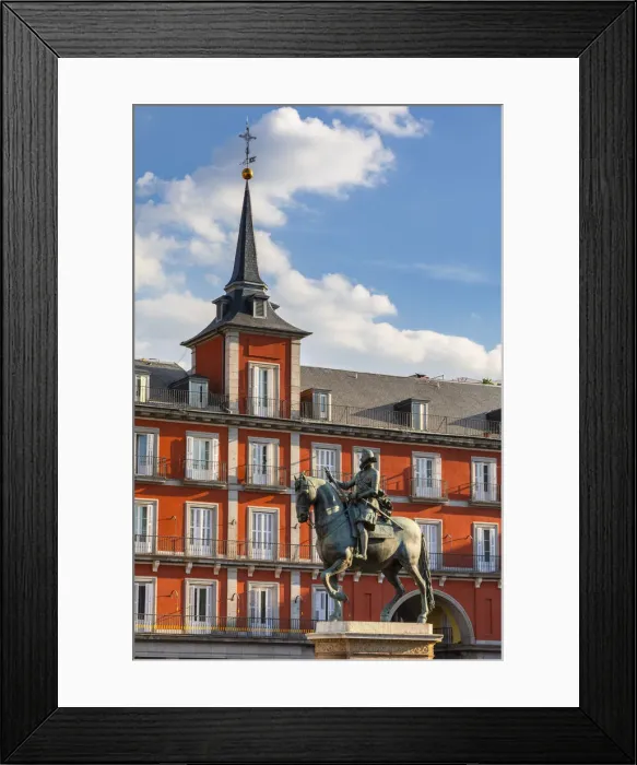 Framed Print : Statue of Felipe lll in the Plaza Mayor, Madrid, Spain Framed Print : Statue of Felipe lll in the Plaza Mayor, Madrid, Spain