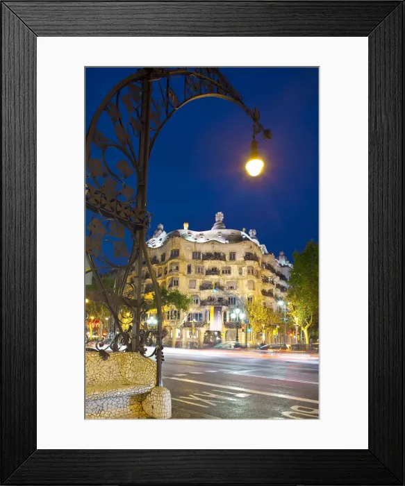 Framed Print : La Pedrera (Casa Mila) by Gaudi, Barcelona, Spain Framed Print : La Pedrera (Casa Mila) by Gaudi, Barcelona, Spain