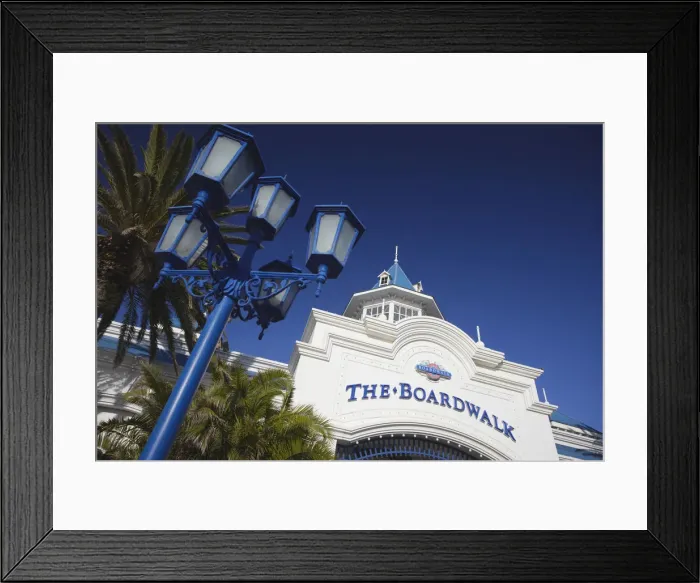 Framed Print : Entrance to Boardwalk entertainment complex, Summerstrand, Port Elizabeth, Eastern Cape Framed Print : Entrance to Boardwalk entertainment complex, Summerstrand, Port Elizabeth, Eastern Cape