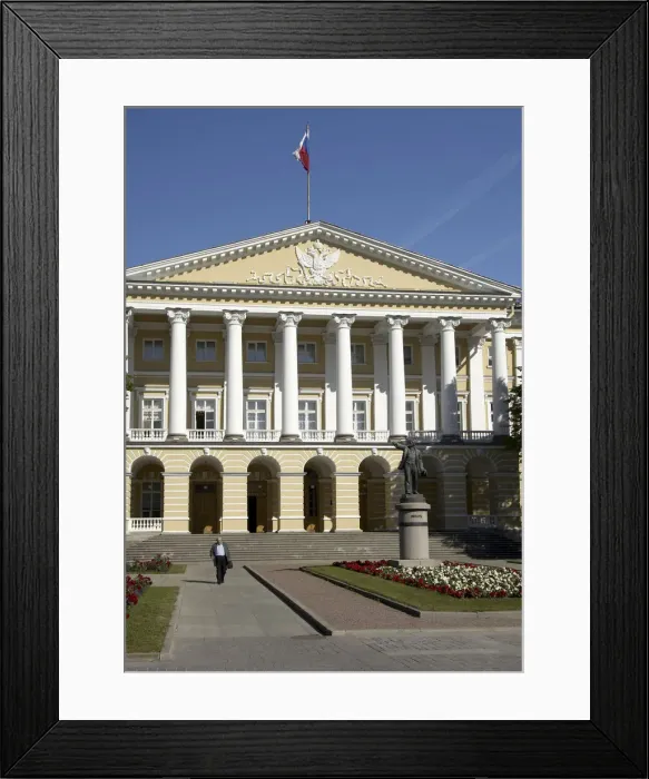 Framed Print : The Smolny Institute, Saint Petersburg, Russia Framed Print : The Smolny Institute, Saint Petersburg, Russia