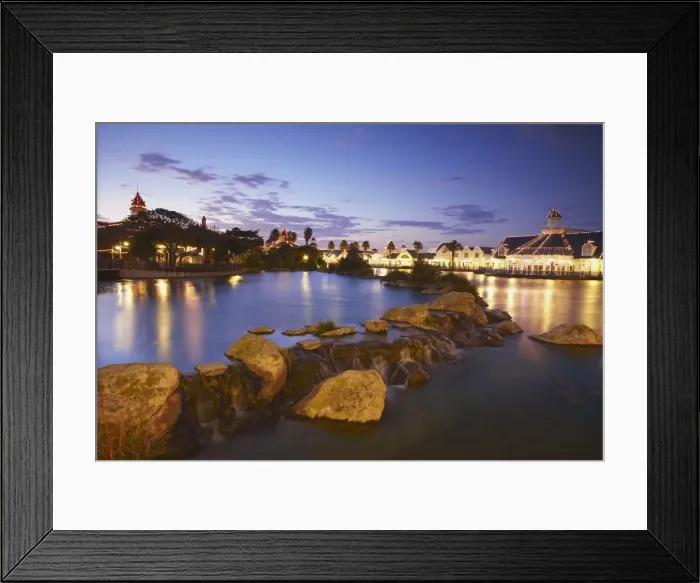 Framed Print : The Boardwalk entertainment complex at dusk, Summerstrand, Port Elizabeth, Eastern Cape Framed Print : The Boardwalk entertainment complex at dusk, Summerstrand, Port Elizabeth, Eastern Cape
