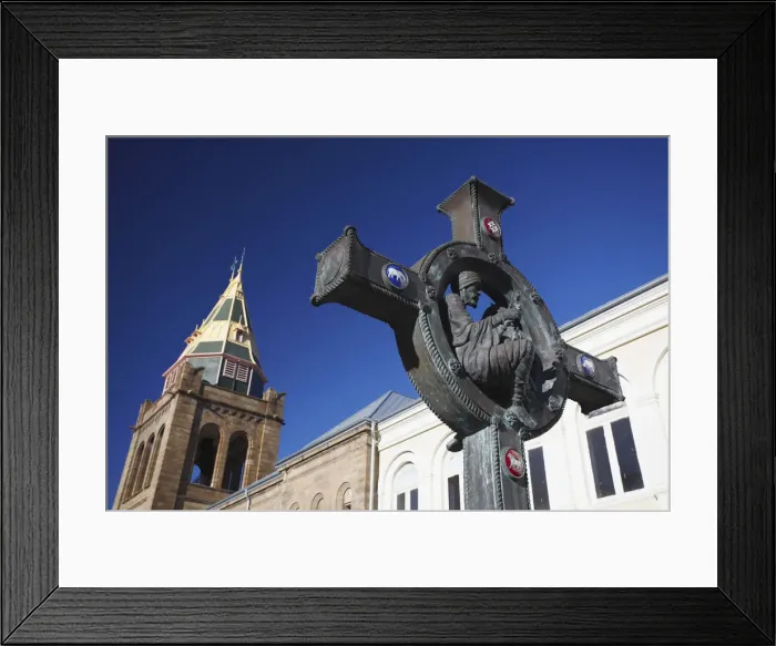 Framed Print : Monument with Post Office in background, Port Elizabeth, Eastern Cape, South Africa Framed Print : Monument with Post Office in background, Port Elizabeth, Eastern Cape, South Africa