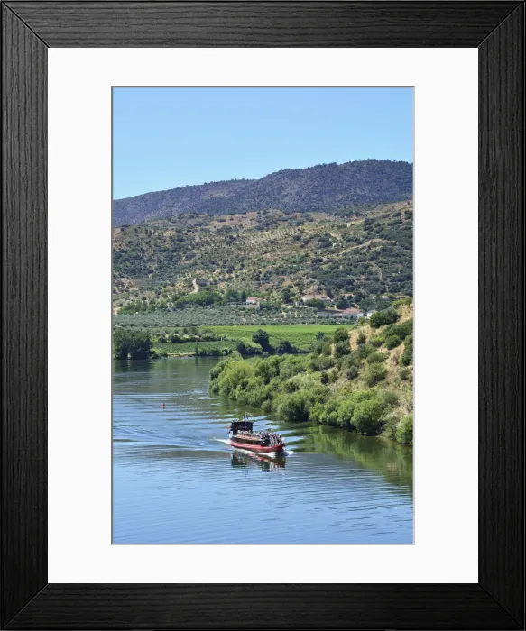 Framed Print : The Douro river and a tour boat at Pocinho, a Unesco World Heritage Site. Portugal