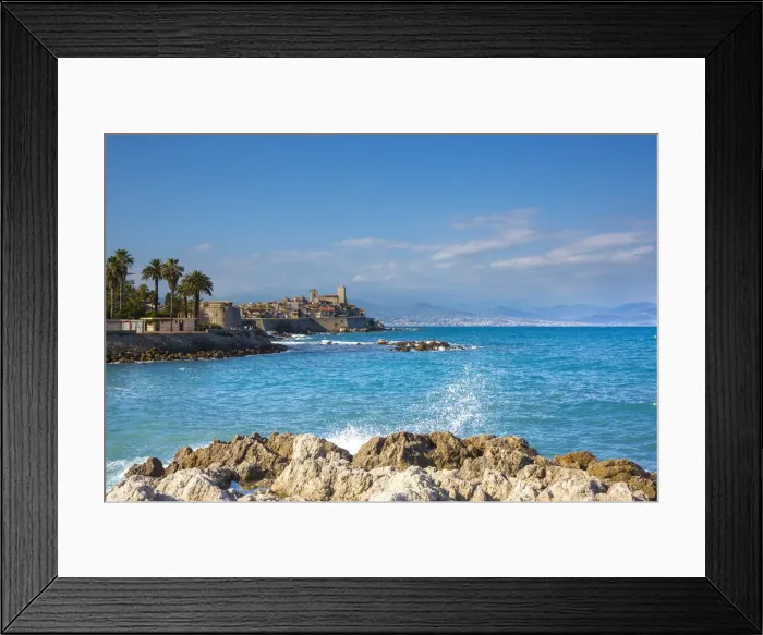 Framed Print : Old town and sea wall in Antibes, Alpes-Maritimes, Provence-Alpes-Cote D Azur Framed Print : Old town and sea wall in Antibes, Alpes-Maritimes, Provence-Alpes-Cote D Azur