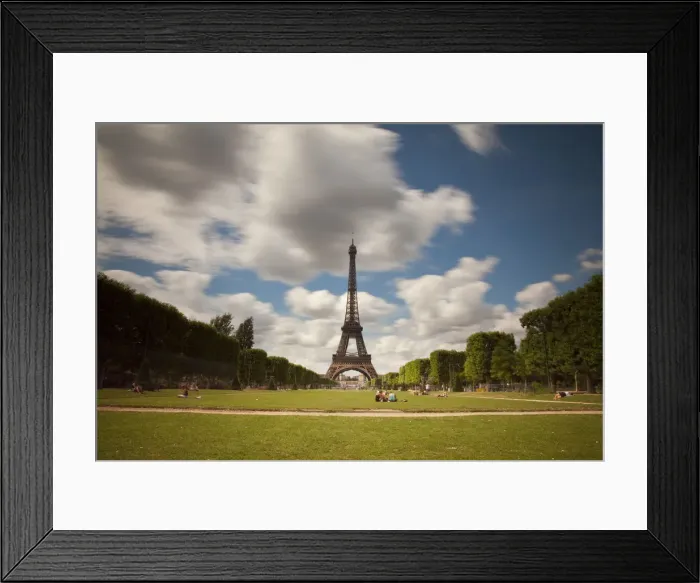 Framed Print : Eiffel Tower, Paris, France Framed Print : Eiffel Tower, Paris, France