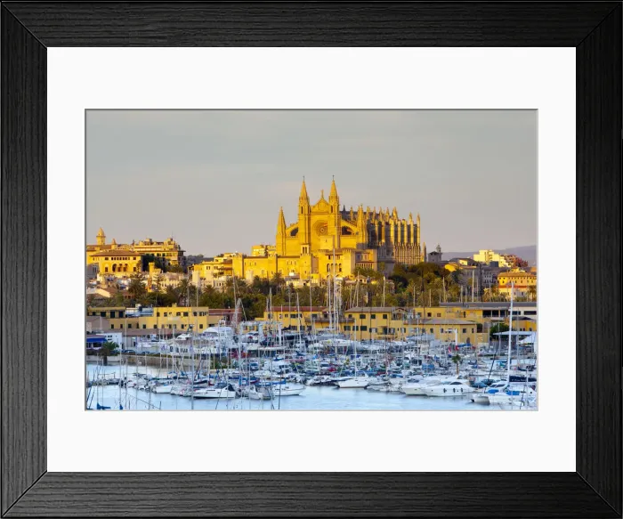 Framed Print : Cathedral La Seu and harbour, Palma de Mallorca, Mallorca, Balearic Islands, Spain Framed Print : Cathedral La Seu and harbour, Palma de Mallorca, Mallorca, Balearic Islands, Spain