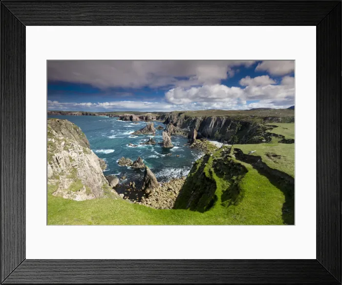 Framed Print : Mangersta Sea Stacks, Isle of Lewis, Outer Hebrides, Scotland Framed Print : Mangersta Sea Stacks, Isle of Lewis, Outer Hebrides, Scotland
