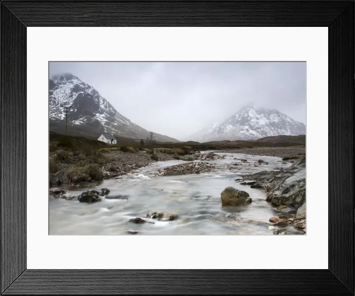 Framed Print : Remote cottage in Rannoch Moor, Scotland, UK Framed Print : Remote cottage in Rannoch Moor, Scotland, UK