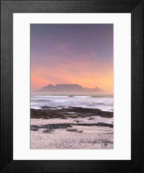 Framed Print : View of Table Mountain from Bloubergstrand at sunset, Cape Town, Western Cape, South Framed Print : View of Table Mountain from Bloubergstrand at sunset, Cape Town, Western Cape, South